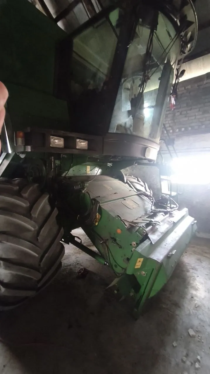 Fotografie 6 z opravy — Oprava palivové nádrže John Deere 1450