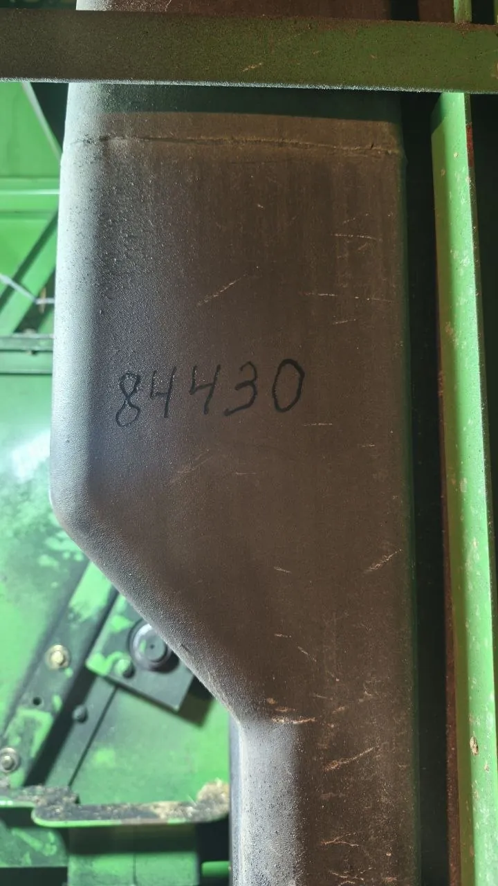 Fotografie 22 z opravy — Oprava palivové nádrže John Deere 1450