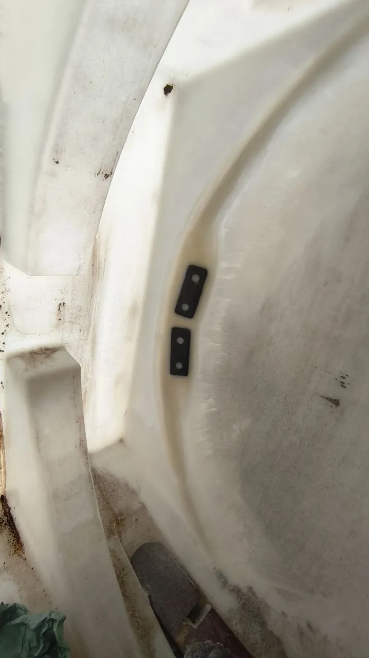 Fotografie 28 z opravy — Oprava nádrže Swimer Tank 2500