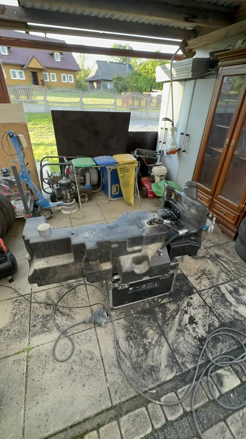 Fotografie 11 z opravy — Oprava palivové nádrže Massey Ferguson — červen 2026