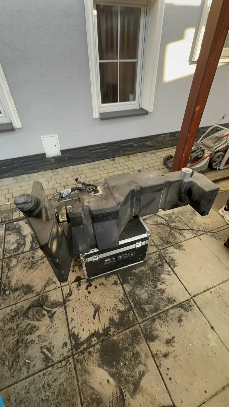 Fotografie 13 z opravy — Oprava palivové nádrže Massey Ferguson — červen 2026