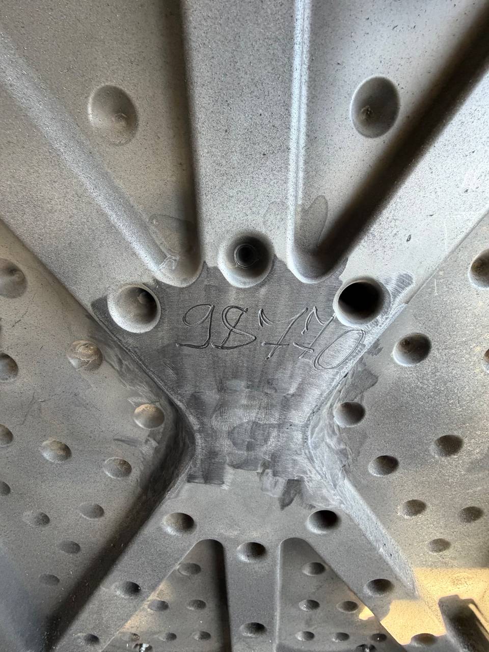 Fotografie 42 z opravy — Oprava vynášecího dna Massey Ferguson Ideal 7