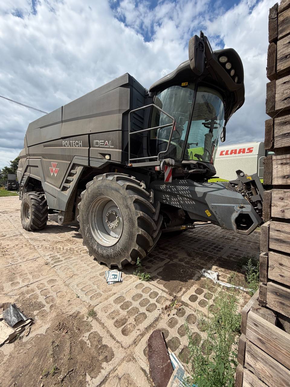 Vynášecí dno — Massey Ferguson Ideal 7