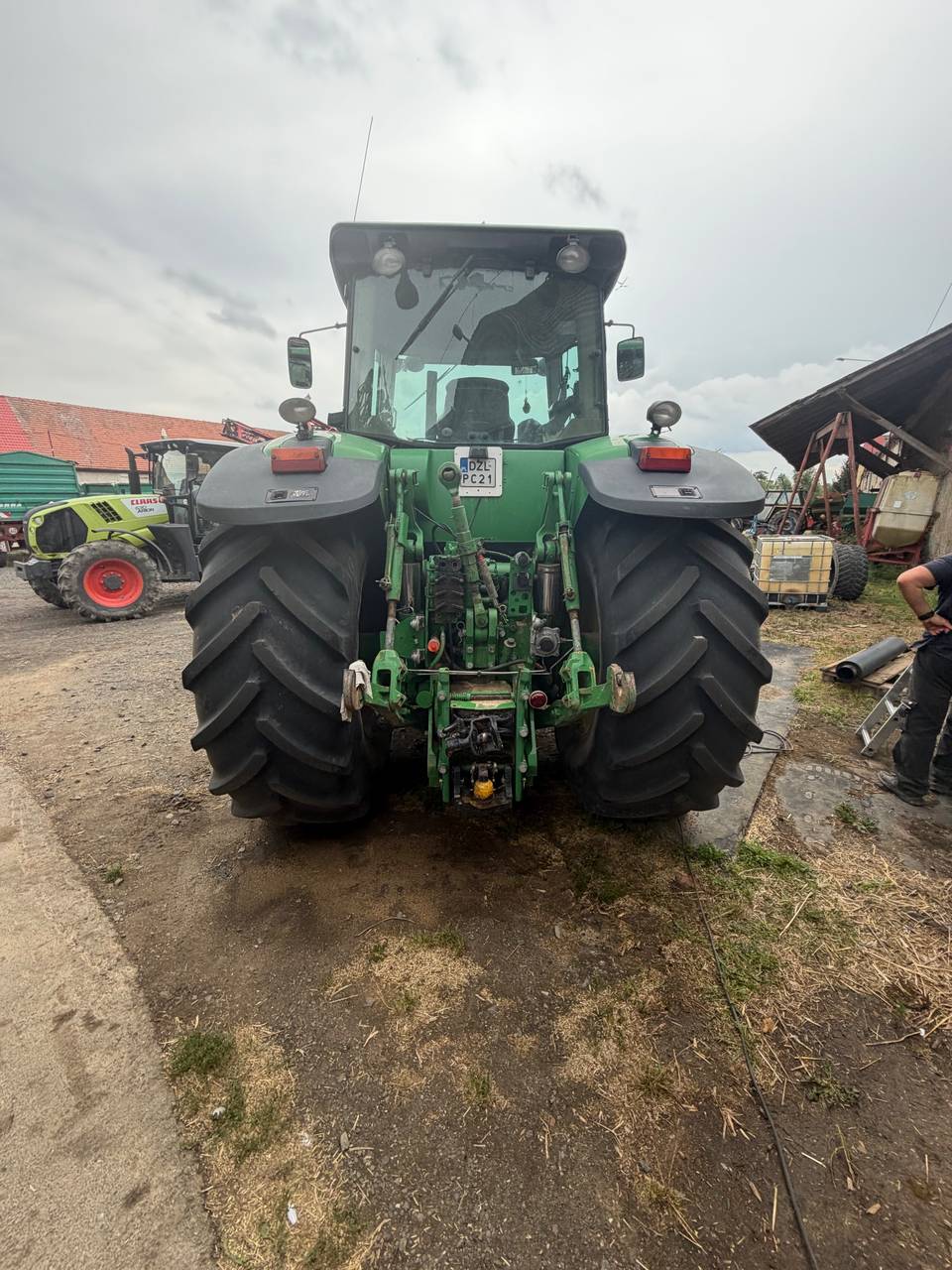 Fotografie 6 z opravy — Oprava palivové nádrže John Deere 8330