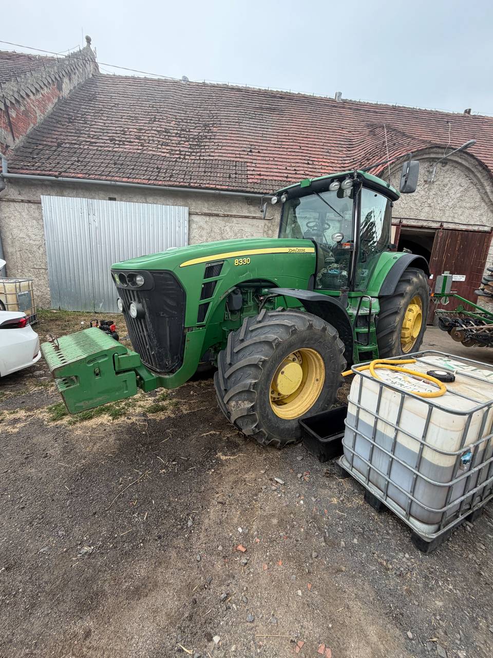 Fotografie 8 z opravy — Oprava palivové nádrže John Deere 8330