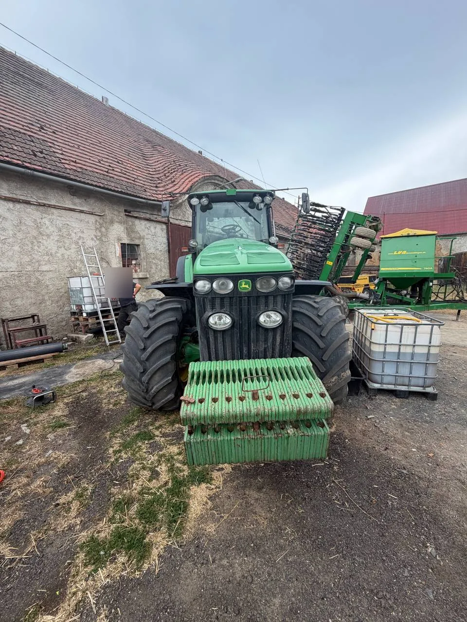 Fotografie 9 z opravy — Oprava palivové nádrže John Deere 8330