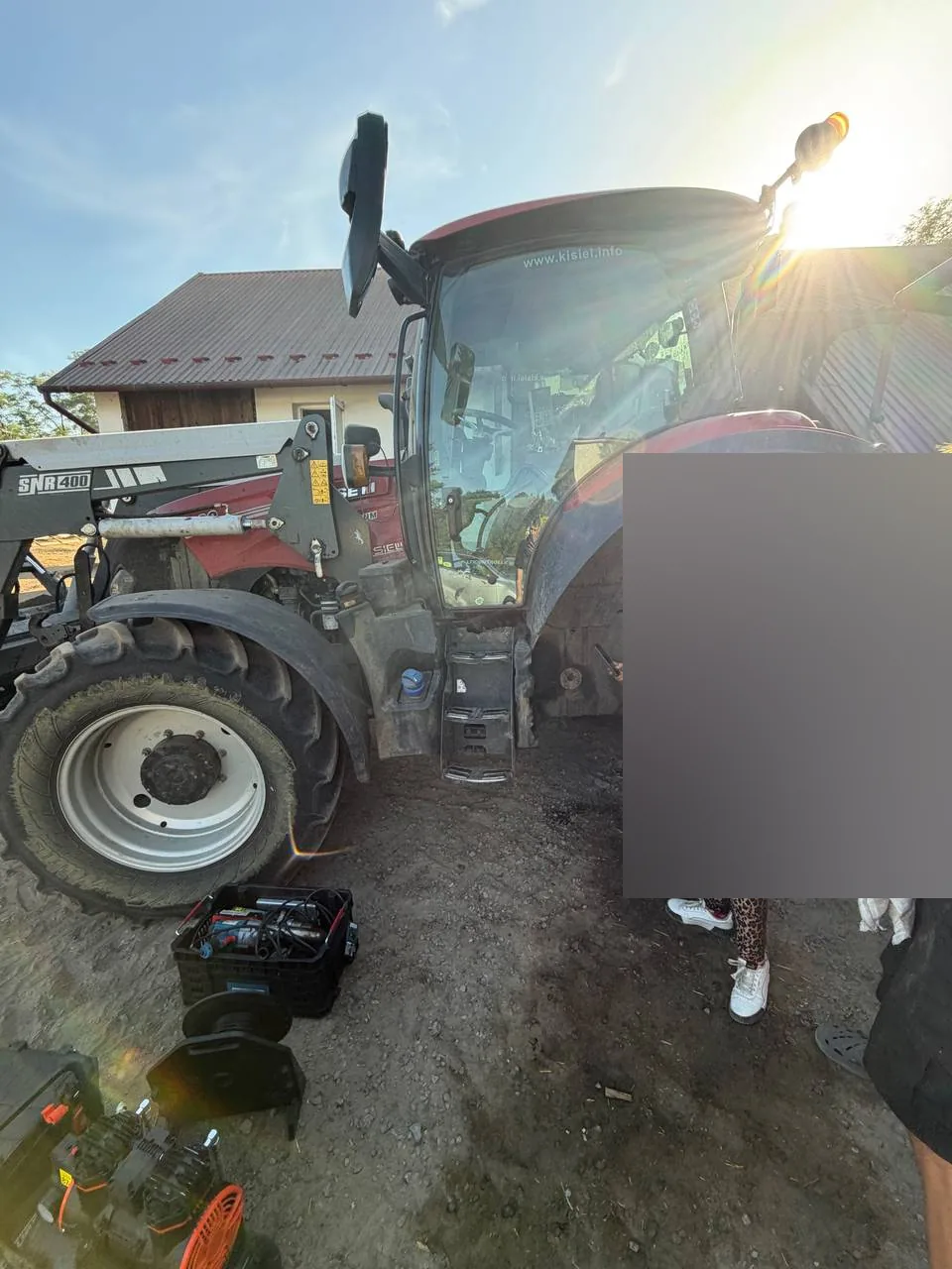 Fotografie 7 z opravy — Oprava palivové nádrže Case Vestrum 120