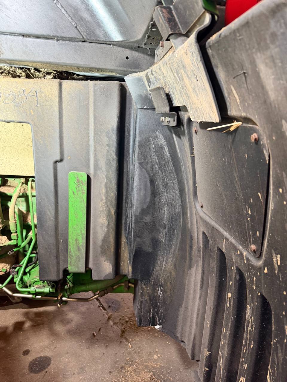 Fotografie 10 z opravy — Oprava palivové nádrže John Deere RK8700