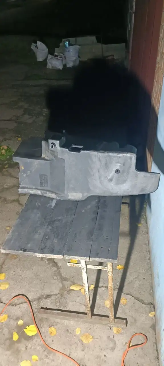 Fotografie 11 z opravy — Oprava palivové nádrže