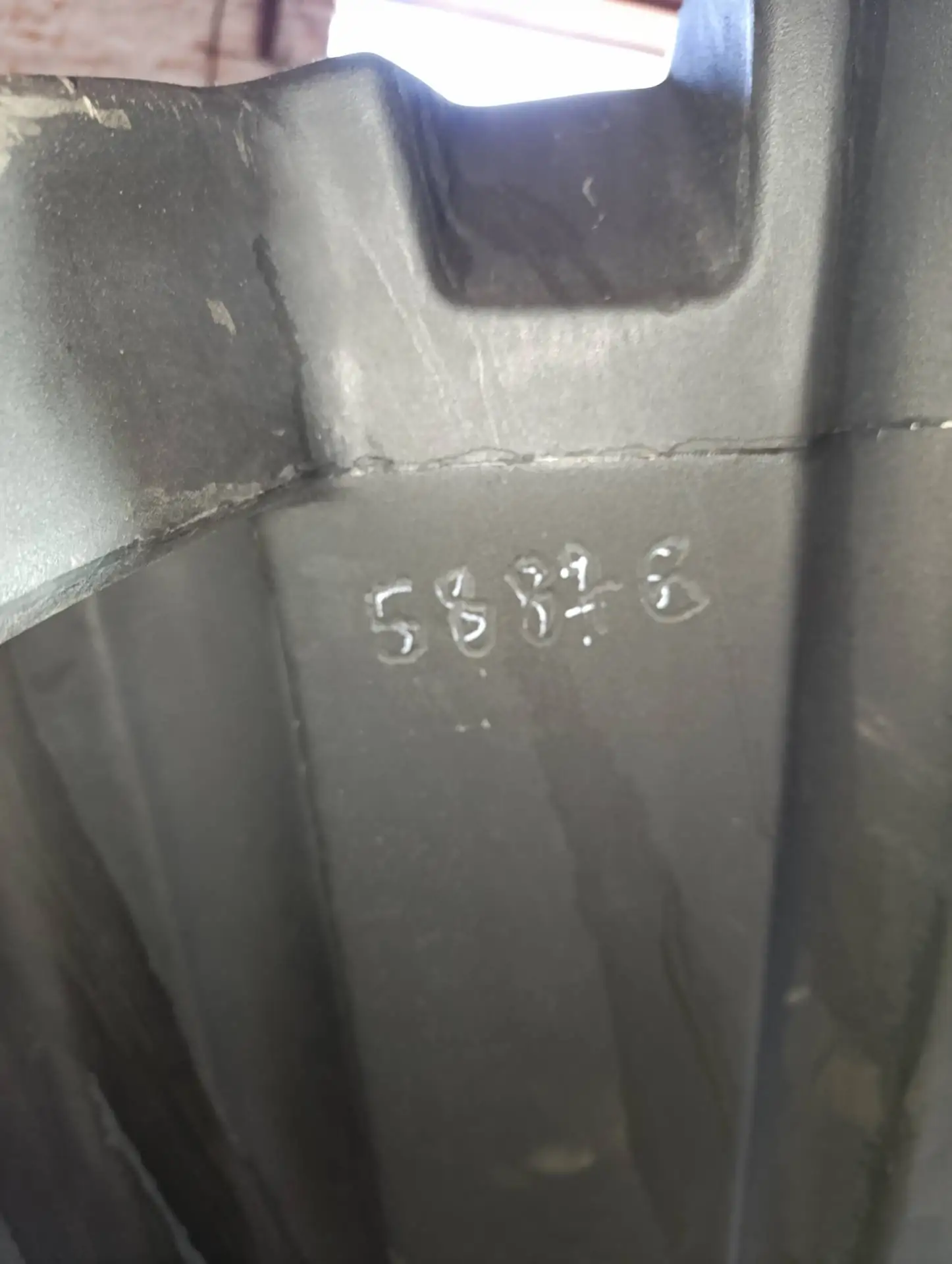 Fotografie 13 z opravy — Oprava palivové nádrže Case 4430