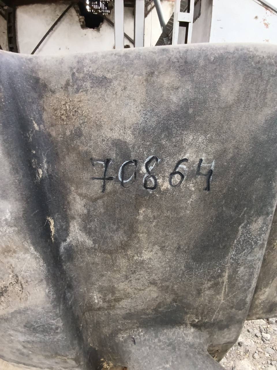 Fotografie 13 z opravy — Oprava palivové nádrže John Deere T660