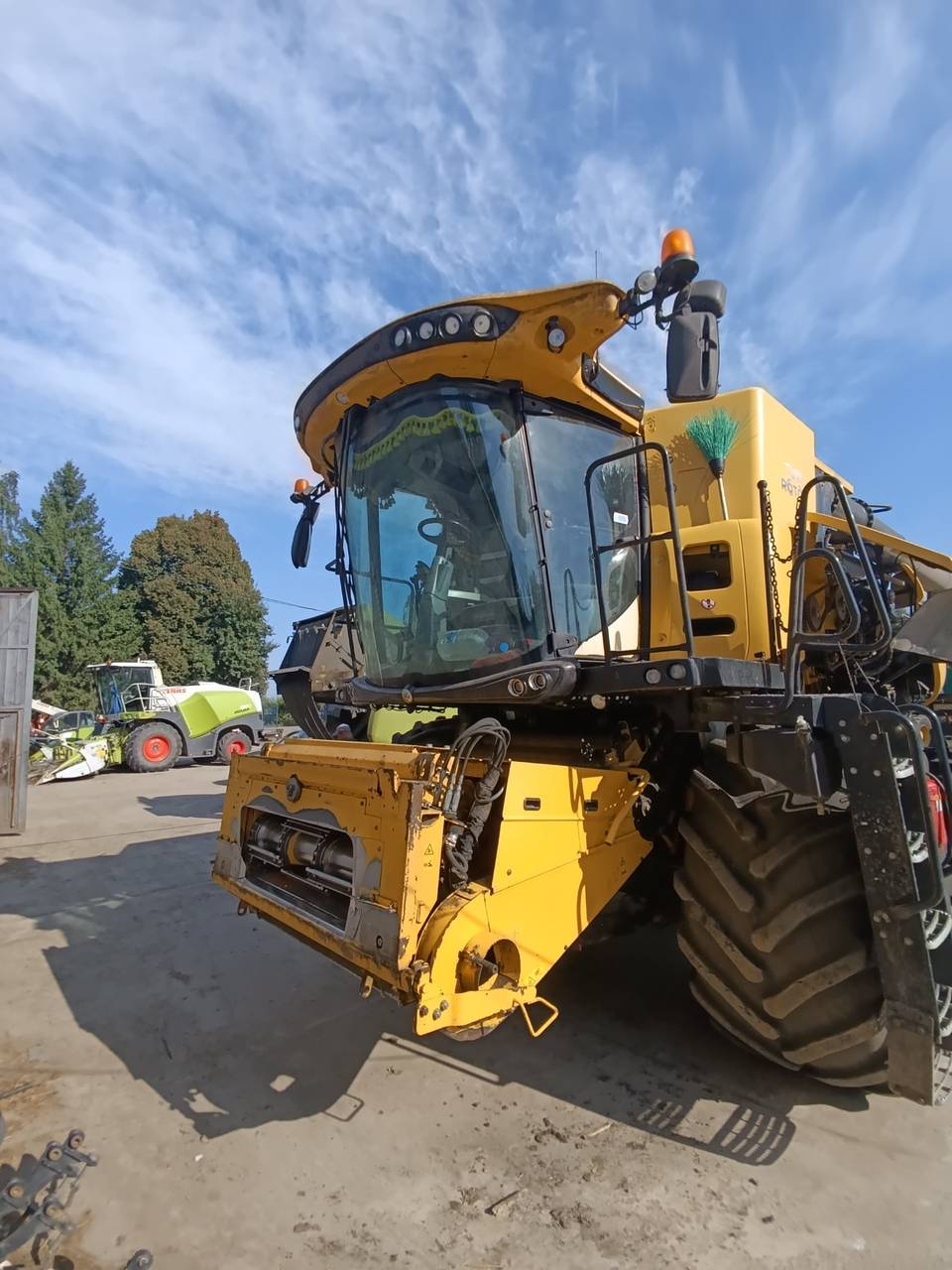 Fotografie 7 z opravy — Oprava palivové nádrže New Holland CR 9.80