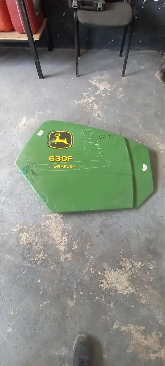 Fotografie 50 z opravy — Oprava děliče porostu John Deere