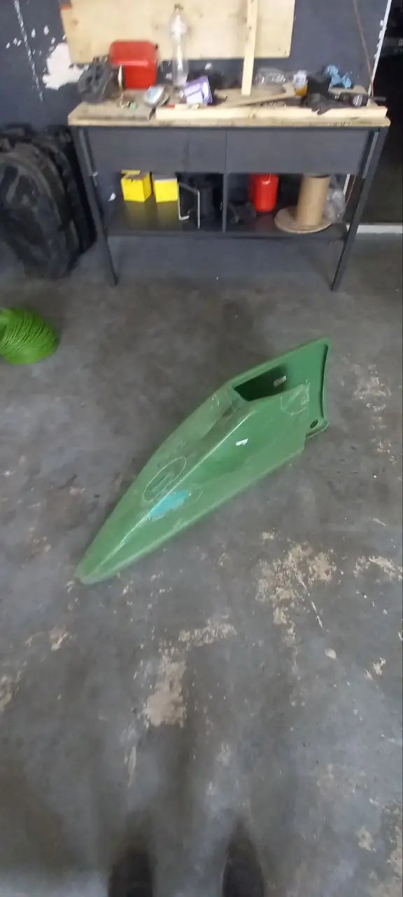Dělič porostu — John Deere