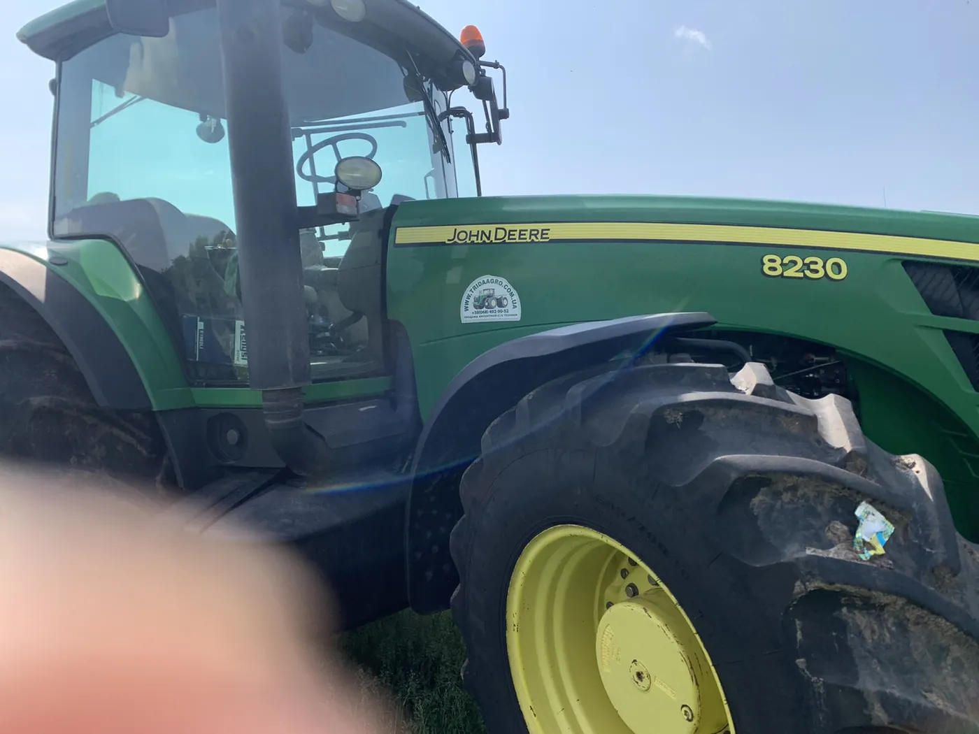 Palivová nádrž — John Deere 8230