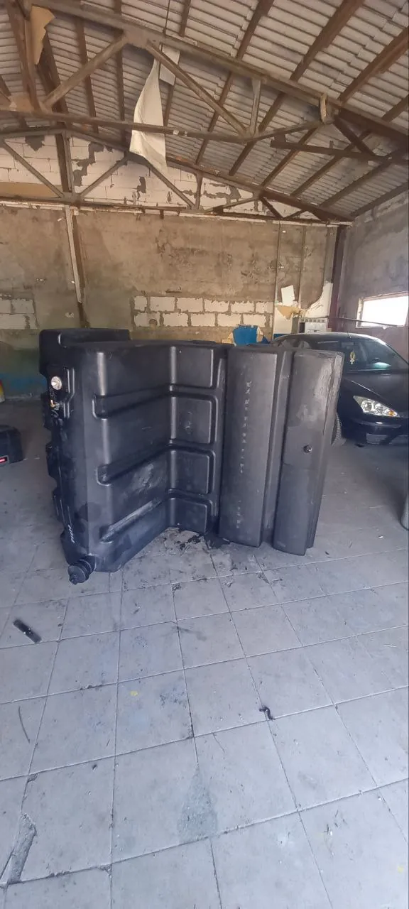 Fotografie 22 z opravy — Oprava palivové nádrže John Deere S 690 AI