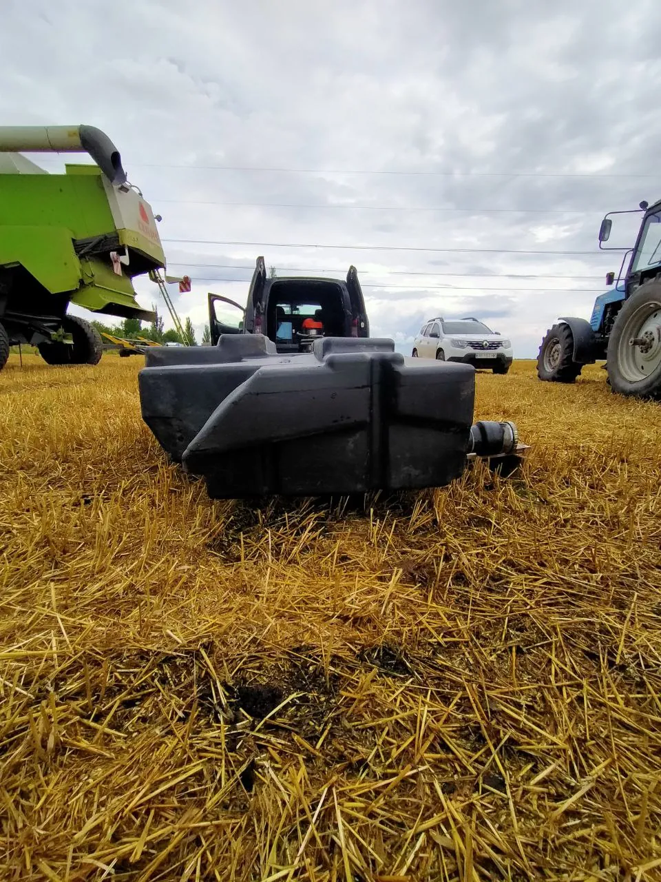 Fotografie 9 z opravy — Oprava palivové nádrže Claas Lexion 560 — srpen 2023