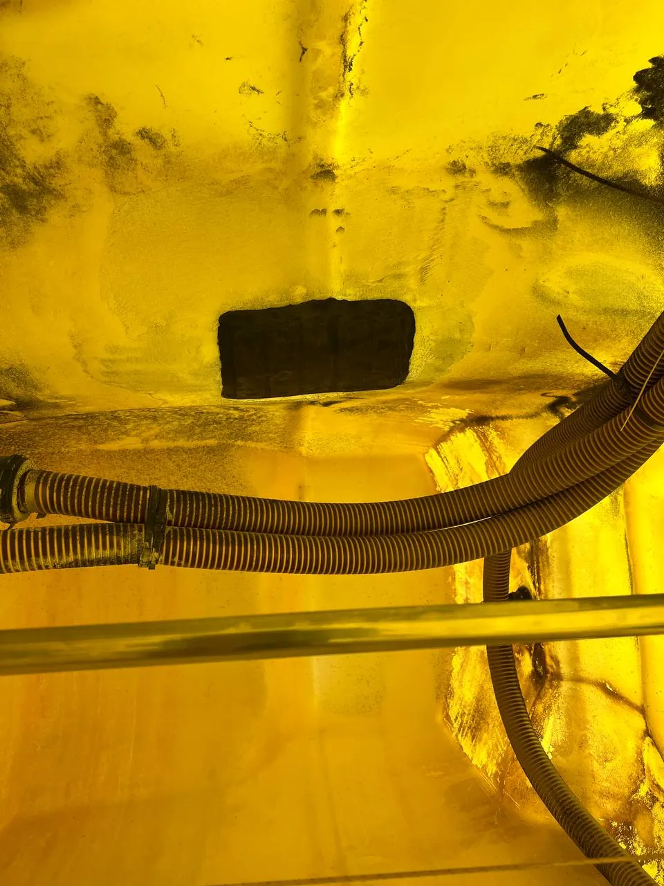 Fotografie 14 z opravy — Oprava nádrže postřikovače Hardi Alpha