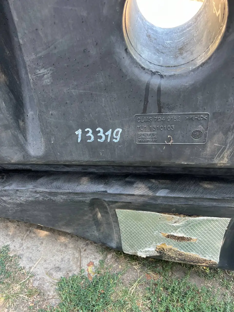 Fotografie 6 z opravy — Oprava palivové nádrže Claas Lexion 580 — srpen 2024